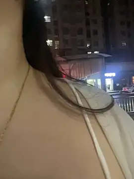 Snapshot of xiao-mo520 chatting on 09/20/25, 11:00 xiao-mo520 online show from 09/20/25, 11:00