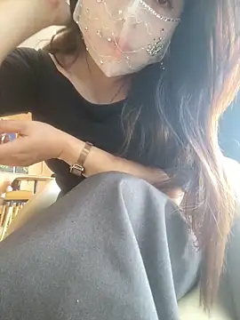 Snapshot of xiao-mo520 chatting on 09/27/25, 07:13 xiao-mo520 online show from 09/27/25, 07:13