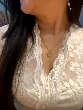 Snapshot of xiao-mo520 chatting on 11/10/25, 10:58 xiao-mo520 online show from 11/10/25, 10:58