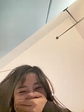 Snapshot of xiao-mo520 chatting on 12/04/25, 02:26 xiao-mo520 online show from 12/04/25, 02:26