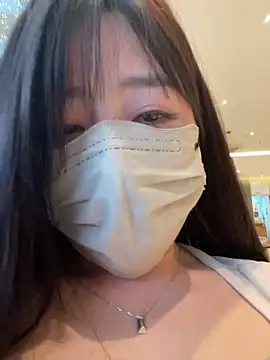 Snapshot of xiao-mo520 chatting on 05/19/26, 10:54 xiao-mo520 online show from 05/19/26, 10:54