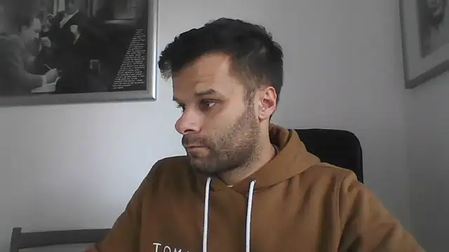 FROCETTO93 online show from 10/31/25, 01:56