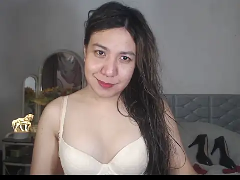 stellahugeX online show from 12/22/25, 02:30