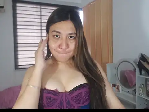 stellahugeX online show from 02/09/26, 03:21