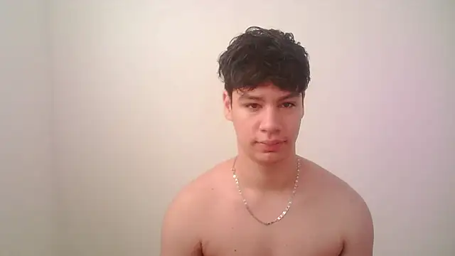 Snapshot of zeus_181 chatting on 04/29/26, 04:11 zeus 181 online show from 04/29/26, 04:11
