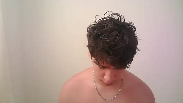 Snapshot of zeus_181 chatting on 05/14/26, 01:18 zeus 181 online show from 05/14/26, 01:18