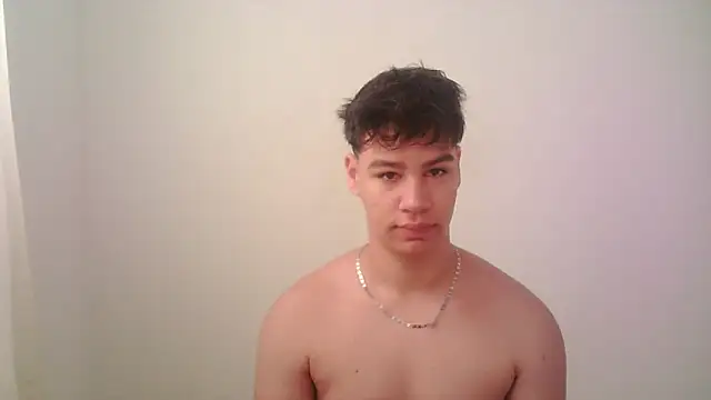 Snapshot of zeus_181 chatting on 05/29/26, 01:31 zeus 181 online show from 05/29/26, 01:31