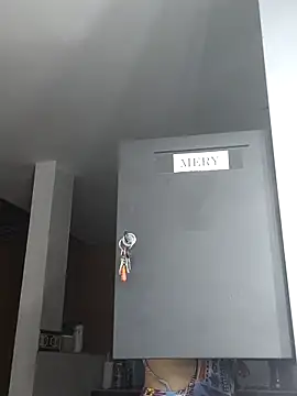 Merybeks online show from 04/17/26, 10:07