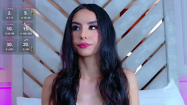 Sarah-Grace online show from 11/25/25, 01:38