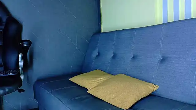 ALANNFERRER online show from 04/23/26, 10:14