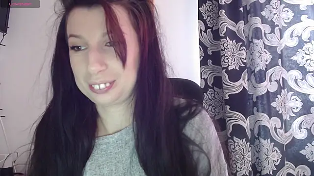 RosieHayes online show from 12/14/25, 11:15