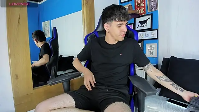 Matteo12  online show from 09/15/25, 05:13