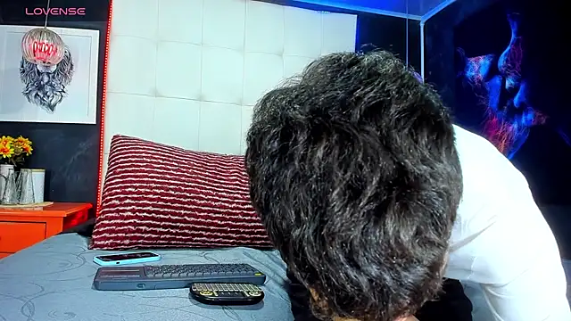 Matteo12  online show from 09/21/25, 04:14