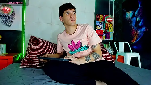 Matteo12  online show from 09/26/25, 04:16