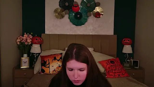 Gaby Essen online show from 10/21/25, 04:19