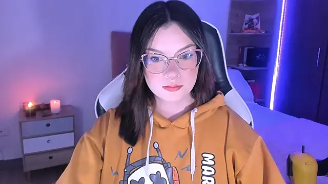 OphelianaRose33 online show from 09/08/25, 11:26