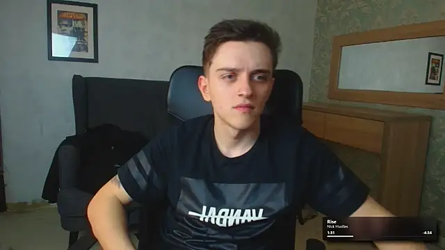 FelixStarkk online show from 12/19/25, 05:31