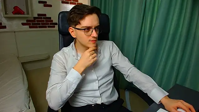 FelixStarkk online show from 04/20/26, 04:37