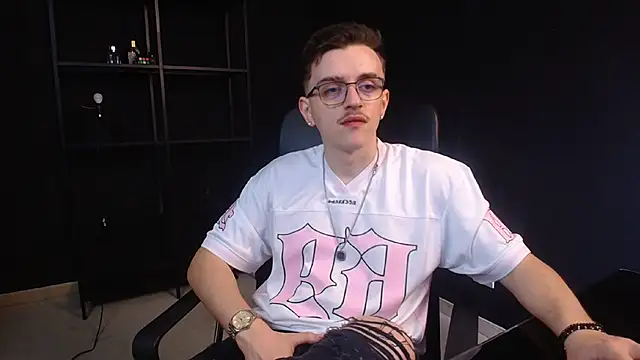 FelixStarkk online show from 06/05/26, 06:52