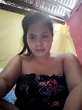 Snapshot of phoenix_1994 chatting on 09/19/25, 06:59 phoenix 1994 online show from 09/19/25, 06:59