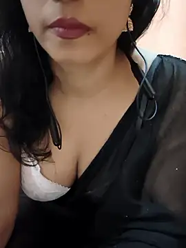 Divya Bharti online show from 11/08/25, 04:40