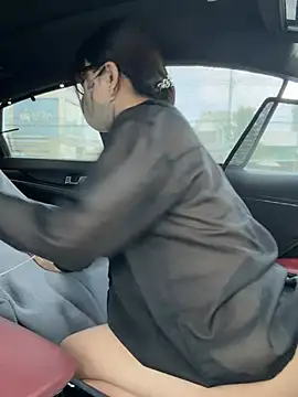 Linh 2004 online show from 02/03/26, 06:40