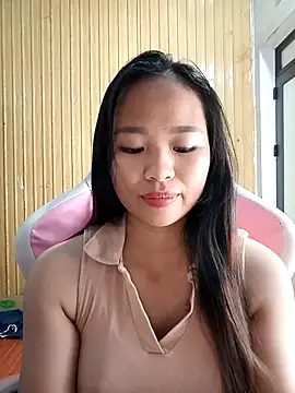 Snapshot of Na_na90 chatting on 06/03/26, 12:35 Na na90 online show from 06/03/26, 12:35