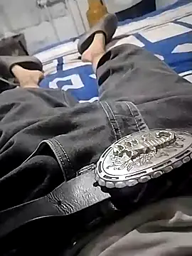 Snapshot of Ferdp chatting on 10/11/25, 05:17 Ferdp online show from 10/11/25, 05:17