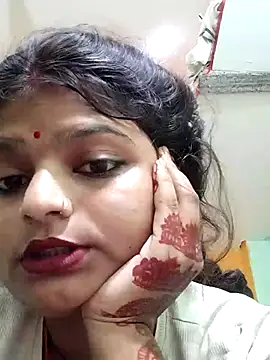 Hot mirchjii online show from 10/31/25, 03:02