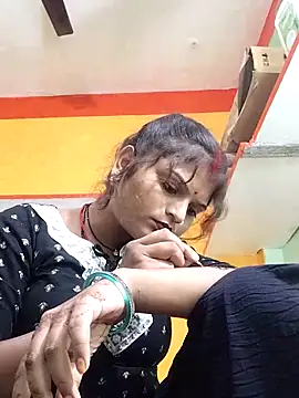 Hot mirchjii online show from 11/06/25, 09:10