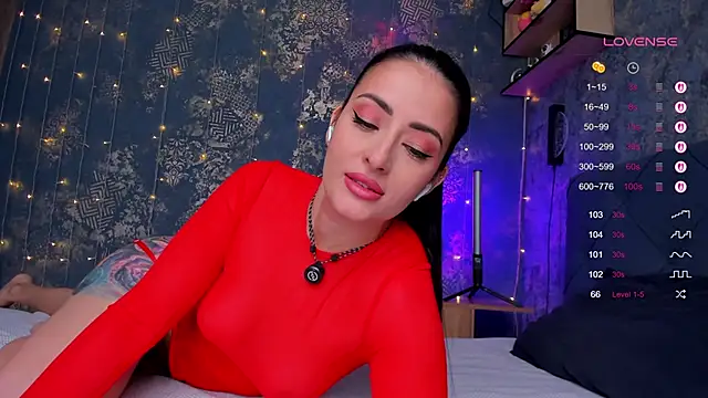 Snapshot of sweet_chris_diamond chatting on 10/07/25, 03:36 sweet chris diamond online show from 10/07/25, 03:36