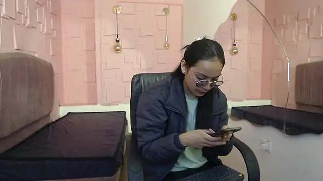 Snapshot of katalina07_1 chatting on 09/17/25, 03:14 katalina07 1 online show from 09/17/25, 03:14