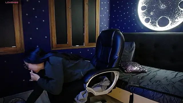 katalina07 1 online show from 02/13/26, 12:56