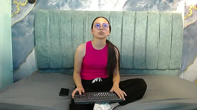 katalina07 1 online show from 02/28/26, 08:21