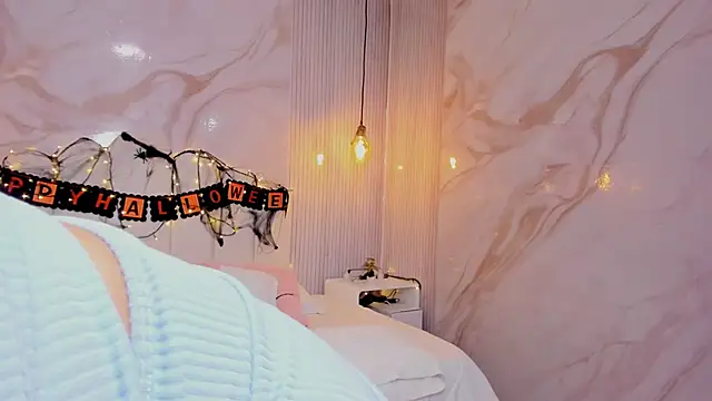 luna hot ass online show from 10/30/25, 08:42