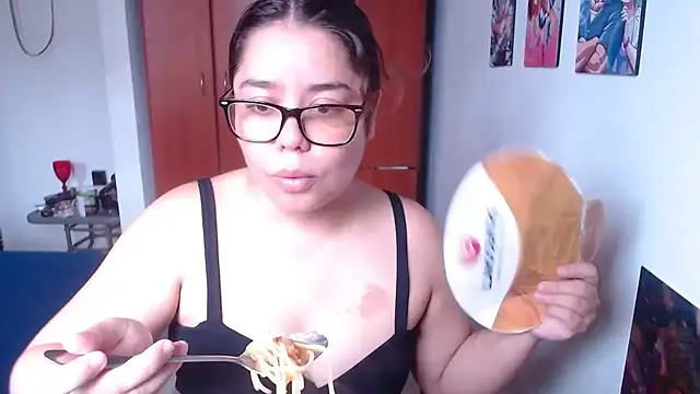 saenz eymi online show from 11/25/25, 05:02