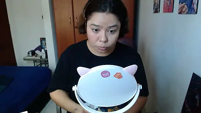 saenz eymi online show from 12/05/25, 02:25