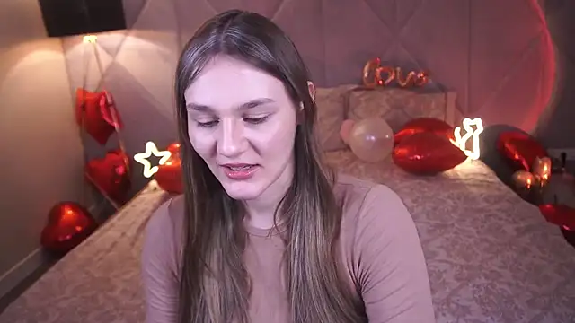 DiamondGoldie online show from 02/08/26, 08:23