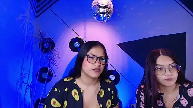 Lilith and Khloe online show from 01/06/26, 11:14