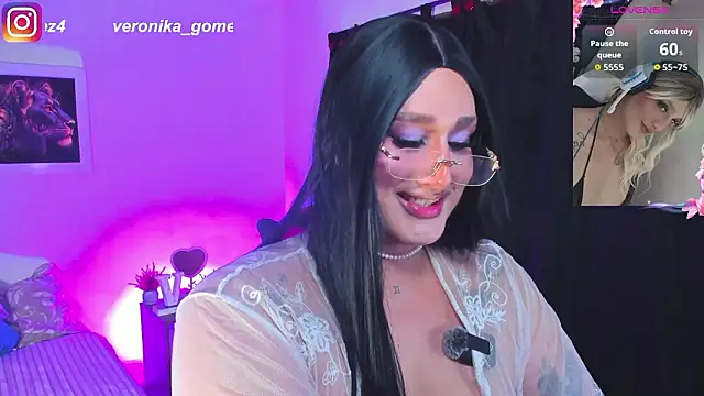 Sweetveronik 44 online show from 03/12/26, 12:17