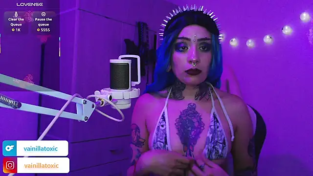 vainilla doll online show from 01/16/26, 11:20