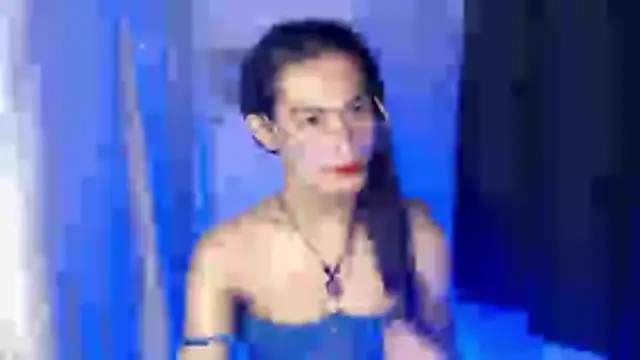 Snapshot of bellalot chatting on 10/23/25, 02:38 bellalot online show from 10/23/25, 02:38