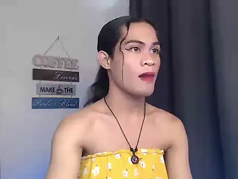 Snapshot of bellalot chatting on 11/07/25, 08:25 bellalot online show from 11/07/25, 08:25