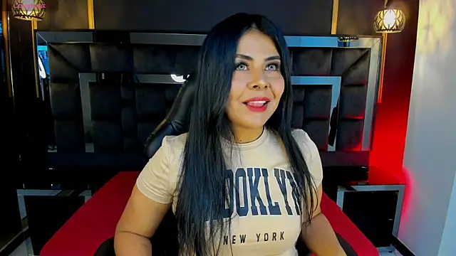 Aniajoness  online show from 04/18/26, 04:16