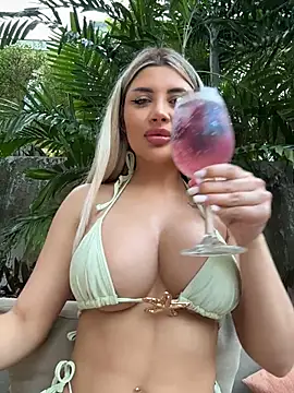 Monique Celeste online show from 03/29/26, 10:48