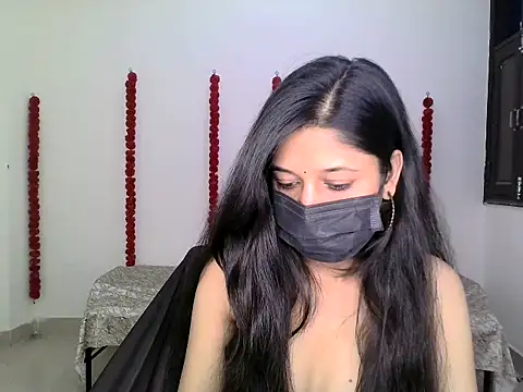 Snapshot of GUDIYA_BAB chatting on 11/01/25, 05:42 GUDIYA BAB online show from 11/01/25, 05:42