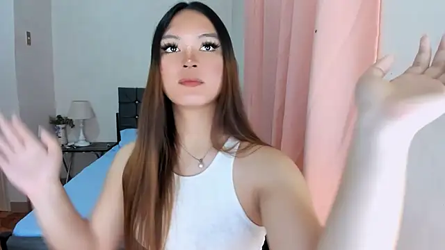 Snapshot of ameliamaureen chatting on 11/03/25, 03:13 ameliamaureen online show from 11/03/25, 03:13