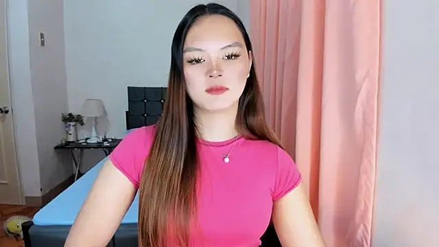 Snapshot of ameliamaureen chatting on 12/14/25, 04:18 ameliamaureen online show from 12/14/25, 04:18