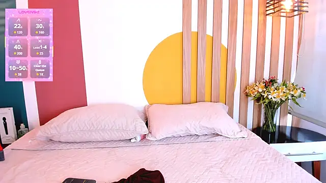 Snapshot of SashaGreyy_ chatting on 10/21/25, 09:37 SashaGreyy online show from 10/21/25, 09:37