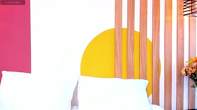 Snapshot of SashaGreyy_ chatting on 11/15/25, 08:38 SashaGreyy online show from 11/15/25, 08:38